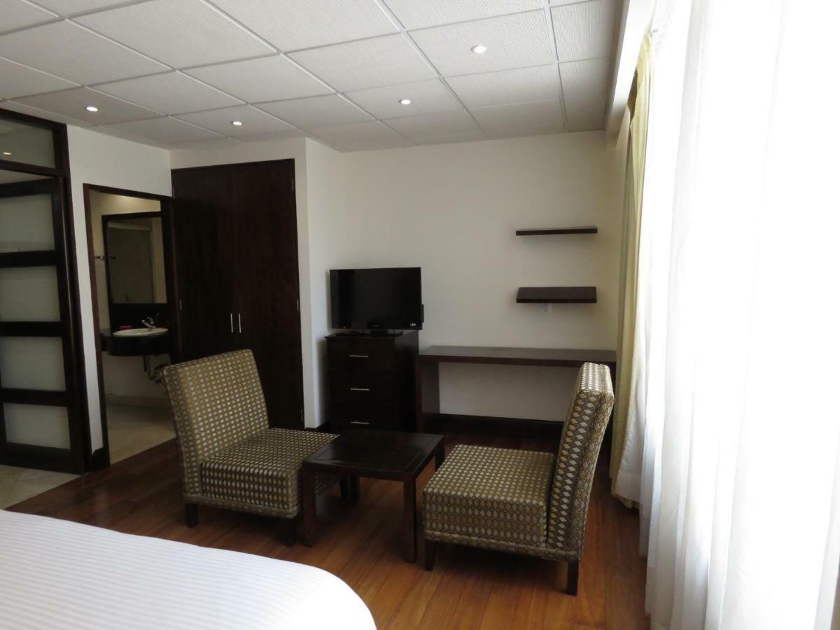 Suites Melchor Ocampo 445 Mexico By Eksteriør billede